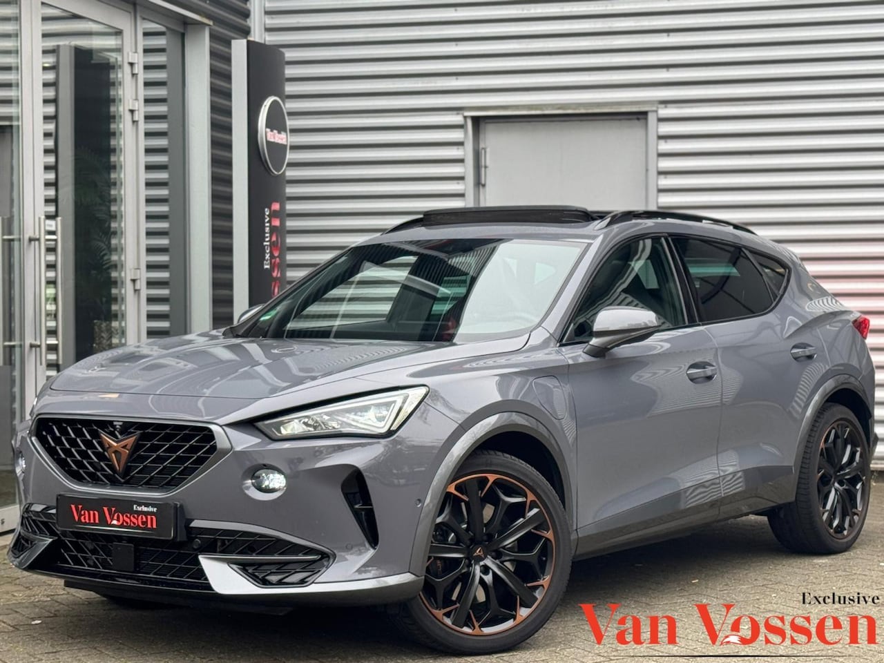 CUPRA Formentor - 1.4 e-Hybrid VZ Copper Edition|Pano|Memory|Camera|Carplay|Sfeer|ACC|245PK| - AutoWereld.nl
