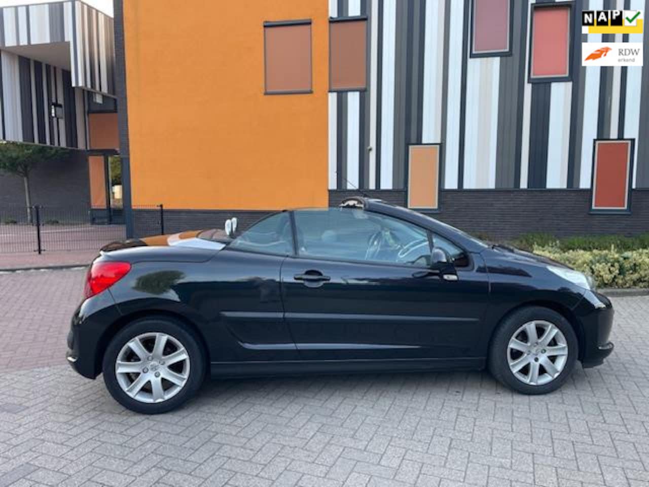 Peugeot 207 CC - 1.6 VTi Première 1.6 VTi Première - AutoWereld.nl