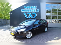 Ford Focus - 1.0 Trend INCL Nieuwe Distributieriem NL/Trekhaak/Cruise/Park.sens/Bluetooth