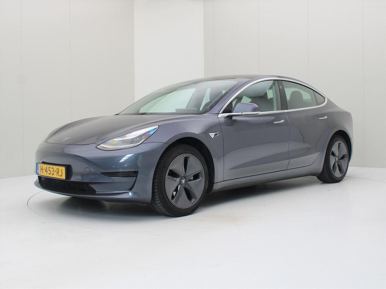 Tesla Model 3 - Standard RWD Plus [ AUTOPILOT+60 kWh+PREMIUM AUDIO ] - AutoWereld.nl