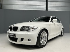 BMW 1-serie - 118i High Executive M-Sport | Automaat