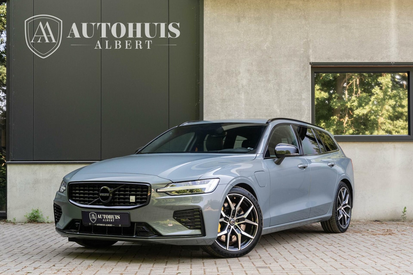 Volvo V60 - 2.0 T8 Recharge AWD Polestar Engineered Pano ACC - AutoWereld.nl