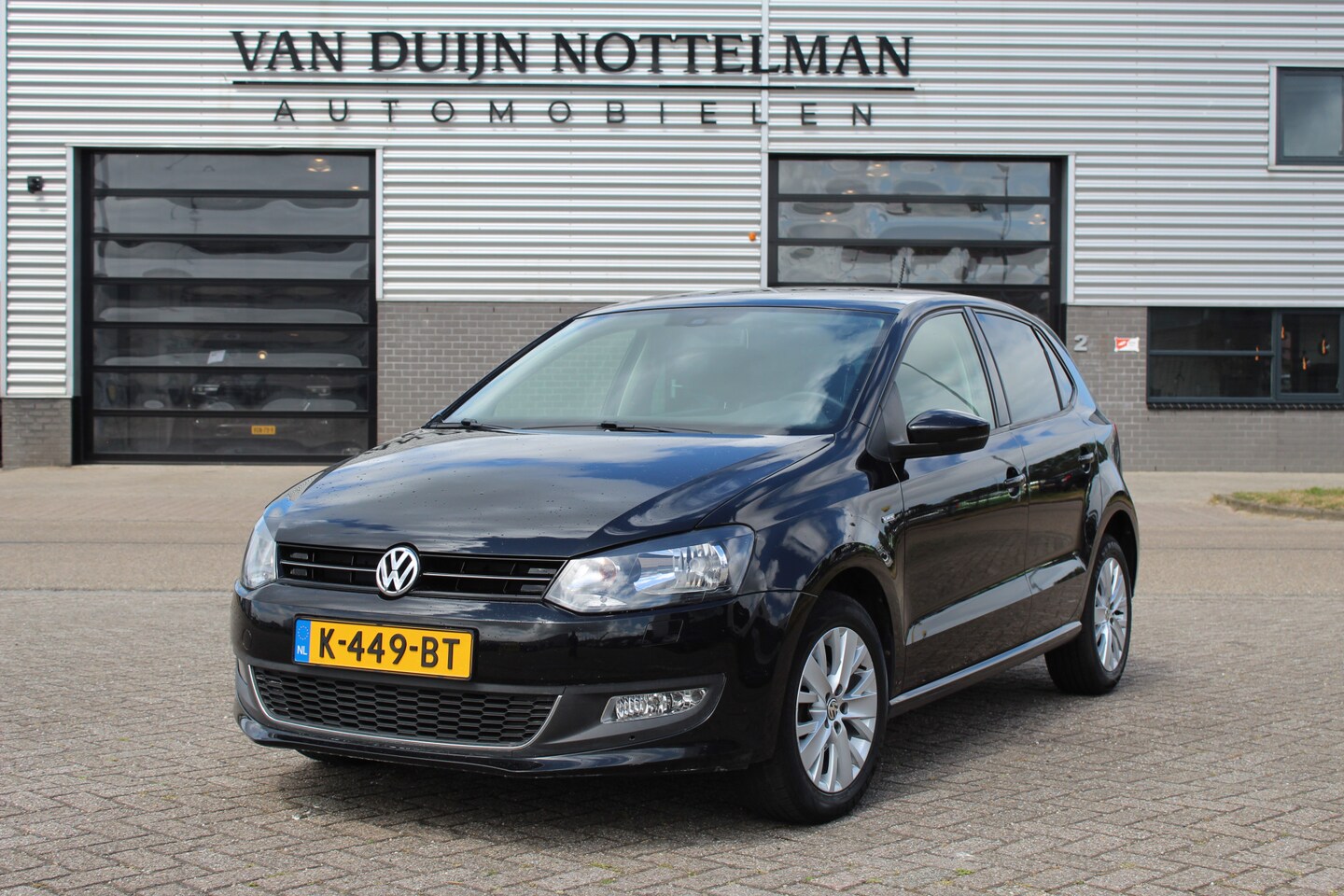 Volkswagen Polo - 1.2-12V Life / Stoelverwarming / Clima / PDC / 15" LMV - AutoWereld.nl
