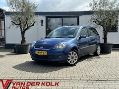 Ford Fiesta - 1.4-16V Ghia 5 Deurs Climate Lichtmetaal