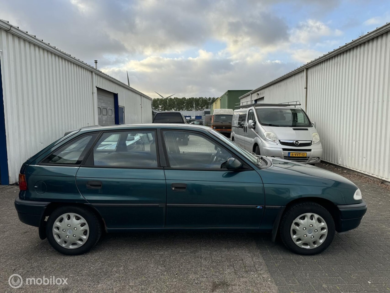 Opel Astra - 1.6i Season | Automaat | Lage km | APK | Trekhaak - AutoWereld.nl