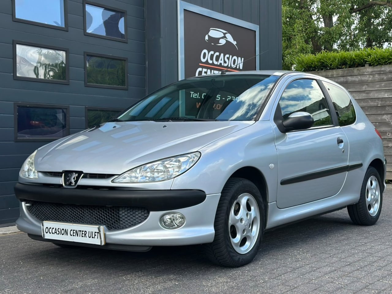Peugeot 206 - 1.4 STUURB / EL PAKKET / TREKHAAK ... - AutoWereld.nl