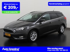 Ford Focus Wagon - 1.0 Titanium | Trekhaak | Camera | Stoelverwarming | Zondag Open