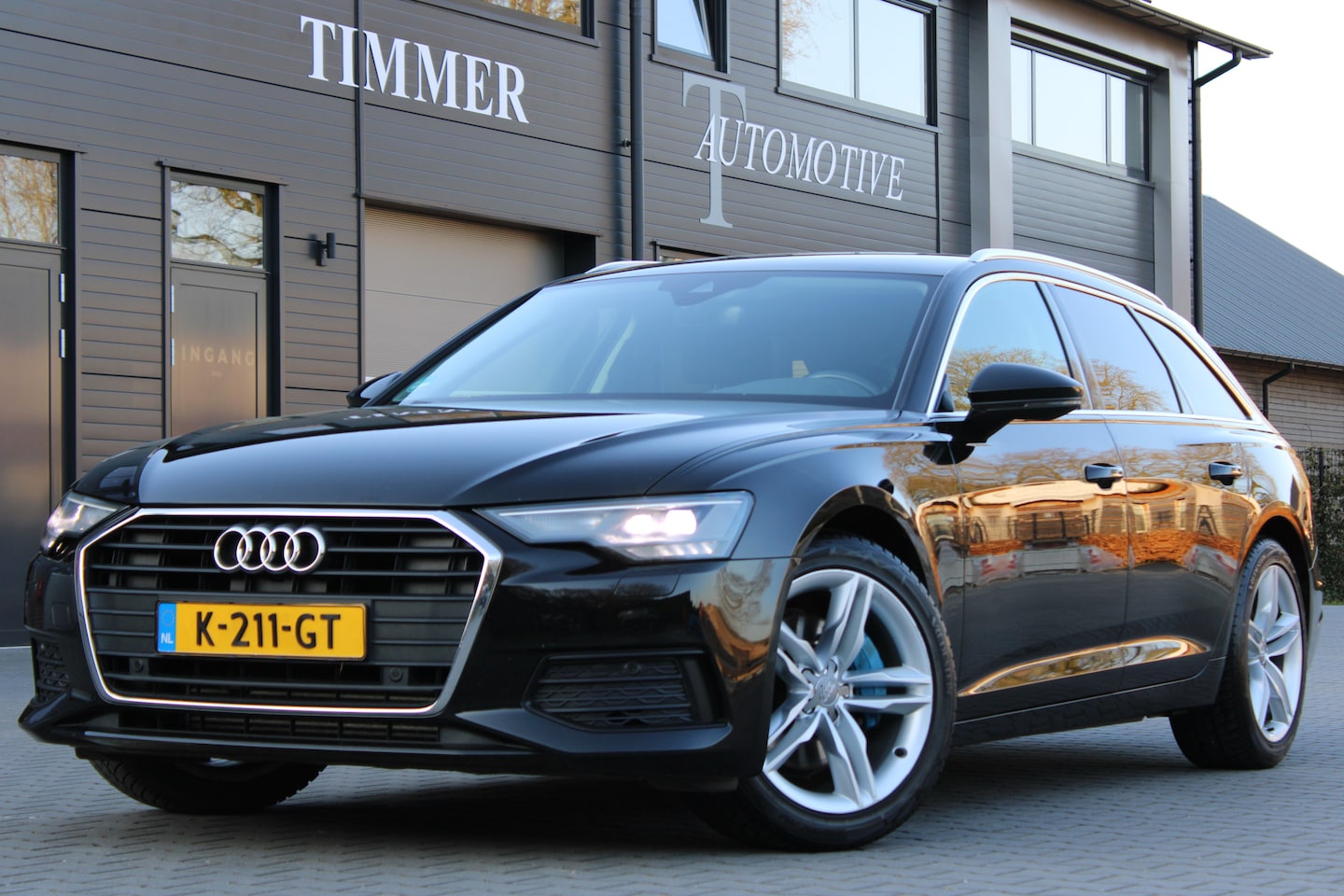 Audi A6 Avant - 45 TFSI Pro Line S Line - Digitaal dashbord, - 19 inch - Trekhaak - Stoelverwarming - AutoWereld.nl