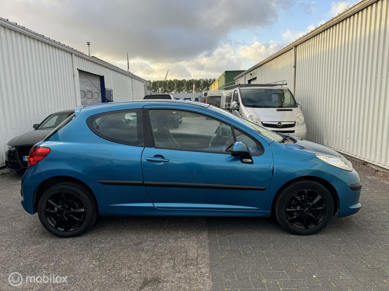 Peugeot 207 - 1.4-16V X-line | Bluetooth | AUX | INRUILKOOPJE - AutoWereld.nl