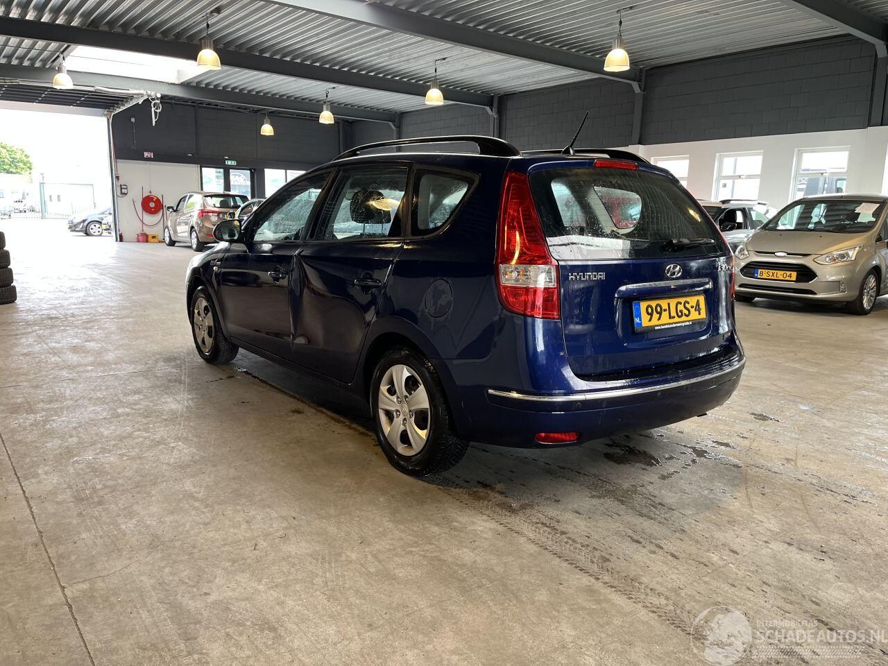 Hyundai i30 CW - I-30 1.4i Blue Dynamic