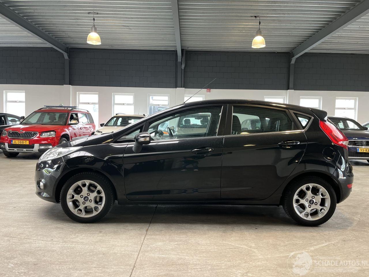 Ford Fiesta - 1.25 Titanium NL NAP!