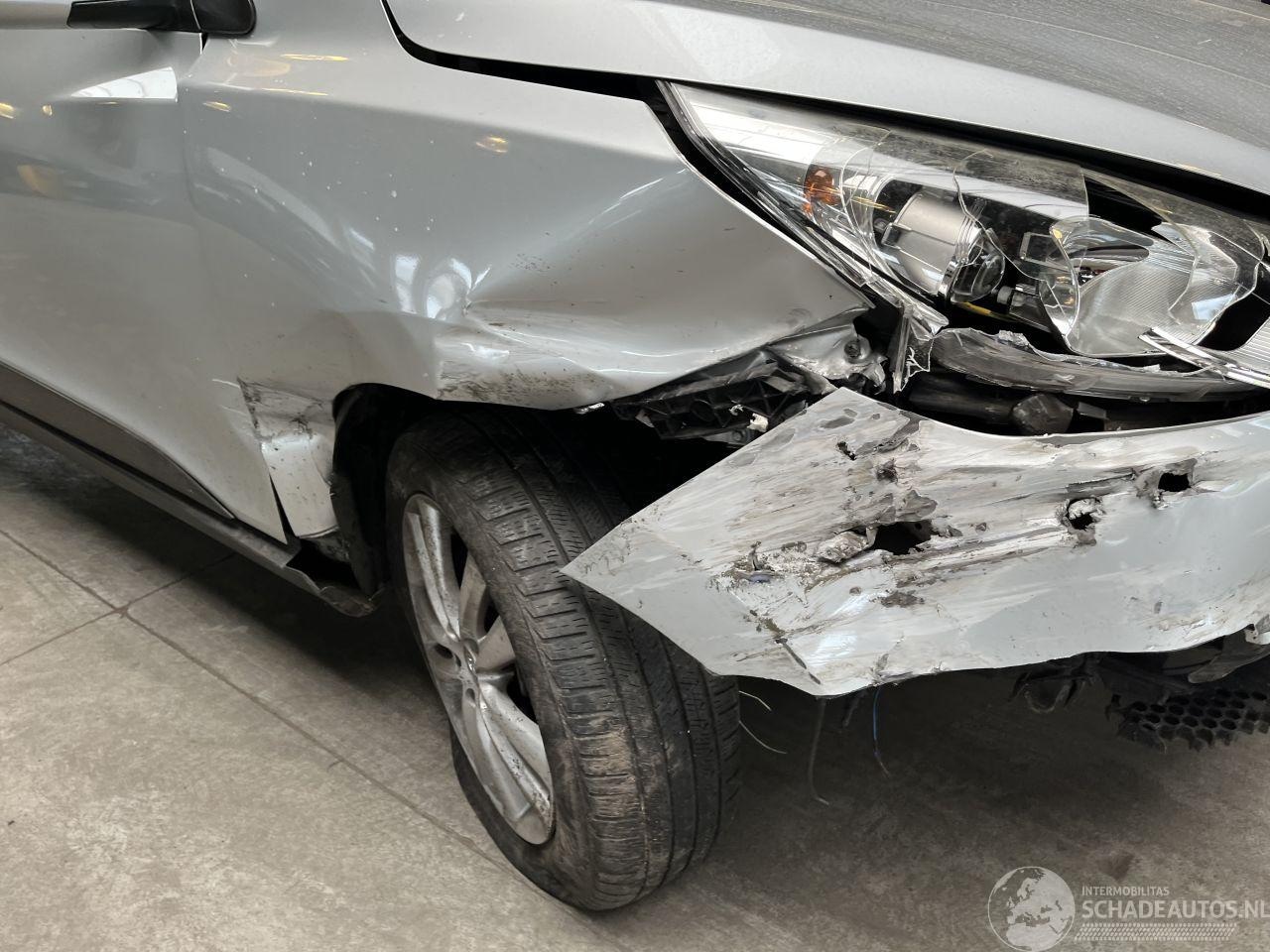 Hyundai ix35 - 2.0i 4WD i-Catcher NAP! Automaat