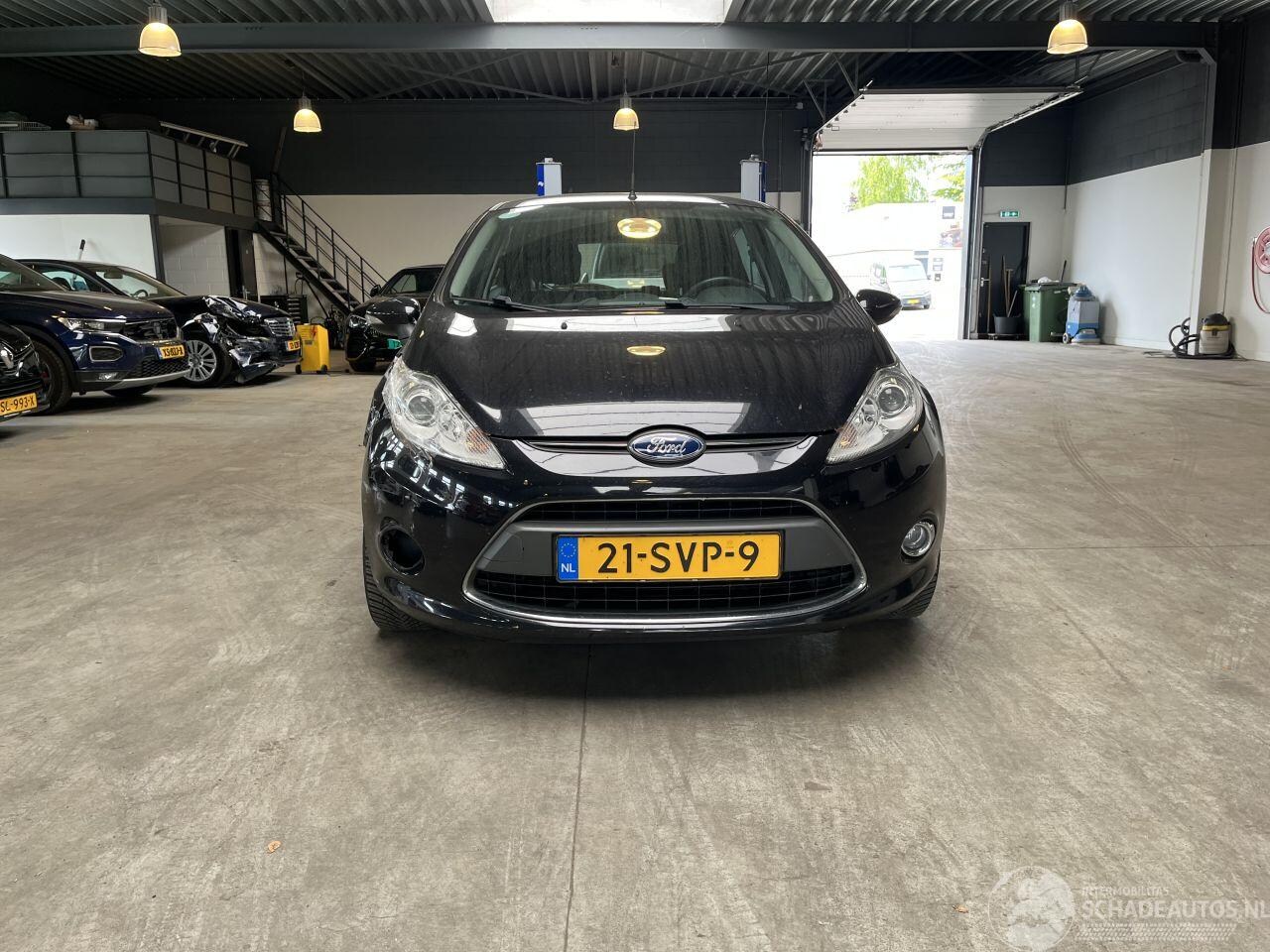 Ford Fiesta - 1.25 Titanium NL NAP!