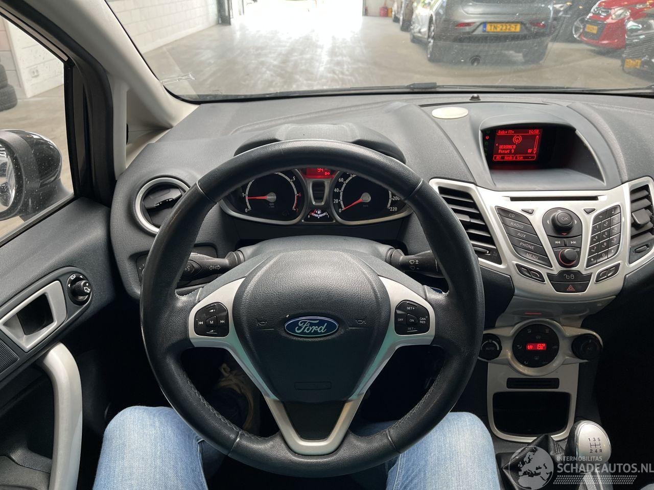 Ford Fiesta - 1.25 Titanium NL NAP!