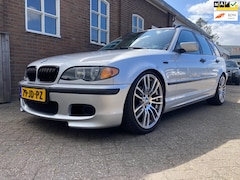 BMW 3-serie Touring - 318i Executive Bj 2002, M bumper, schroefset 19 inch breedset, Clima, Cruise,
