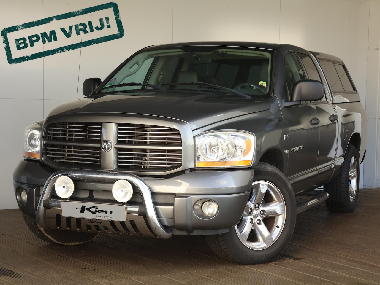 Dodge Ram 1500 - Hemi 5.7 Liter Sport - AutoWereld.nl