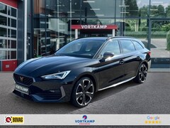 CUPRA Leon Sportstourer - 1.4 TSI DSG E-HYBRID VZ CAMERA/NAVI/ACC/STOEL-STUURVERW/E-KLEP