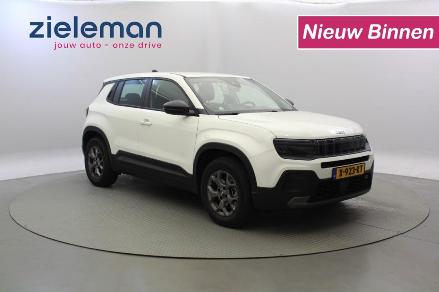 Jeep Avenger - Longitude 54 kWh - Carplay, Cruise, Digitaal Cockpit - AutoWereld.nl
