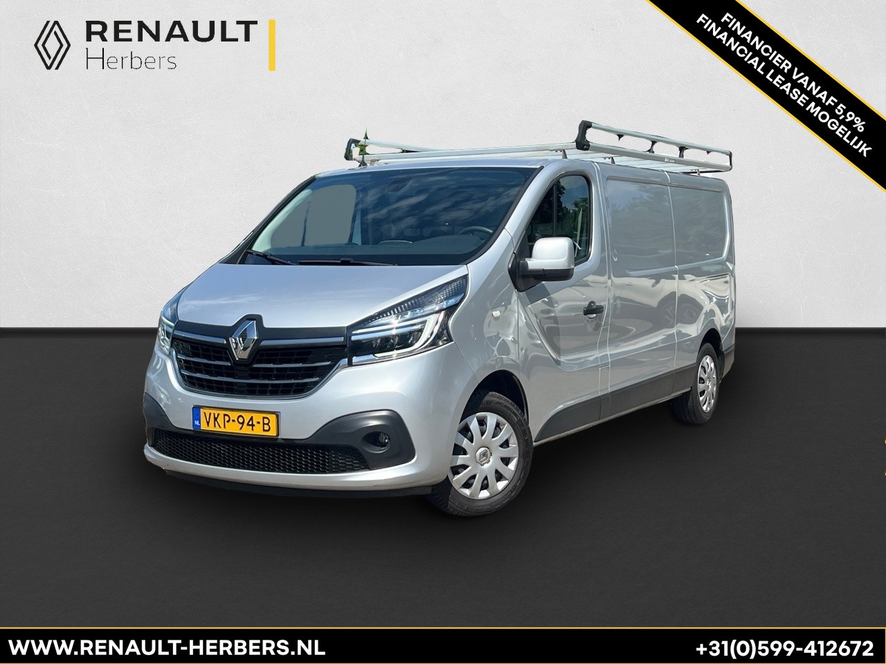 Renault Trafic - 2.0 dCi 120 T29 L2H1 DC Comfort CRUISE / IMPERIAAL / NAVI / CAMERA - AutoWereld.nl