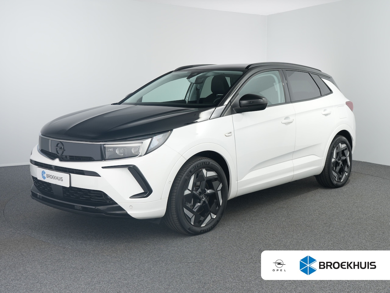 Opel Grandland - 1.6 Turbo Plug-In Hybrid 4x4 GSe 300pk | Achteruitrijcamera | Apple Carplay/Android Auto|t - AutoWereld.nl