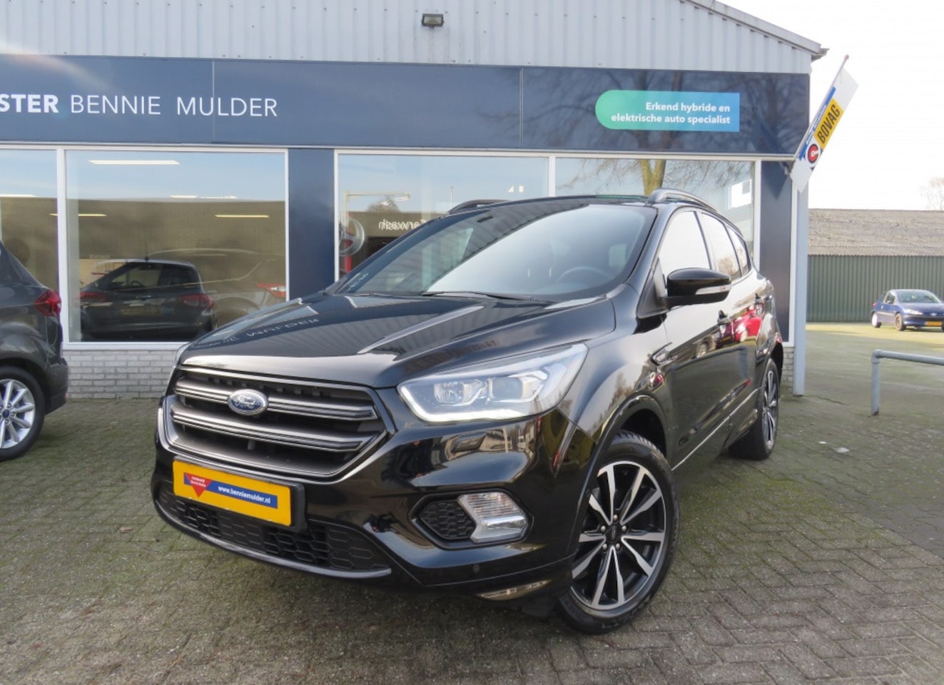 Ford Kuga - 1.5 EcoB. ST Line - AutoWereld.nl