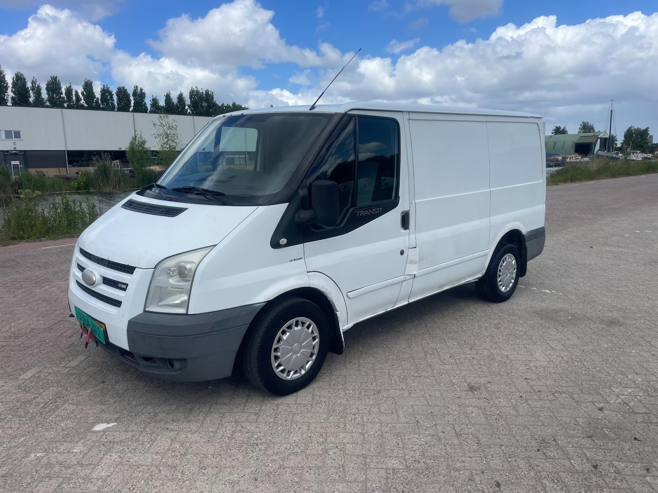 Ford Transit - 260S 2.2 TDCI DC!AIRCO!ELECKTRISH SPIEGEL!RIJDT GOED!SCHAKELT GOED!VOOR EXPORT!BUITEN KANT - AutoWereld.nl