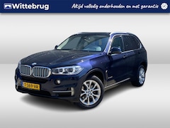 BMW X5 - xDrive40e iPerformance High Executive / Pano / Parkeersensoren V+A / Camera / Leder / Navi