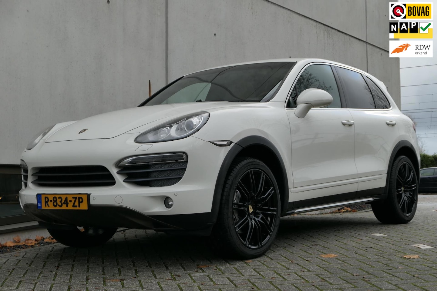 Porsche Cayenne - 4.8 S V8 400pk Panoramadak Luchtvering Bose Navi - AutoWereld.nl