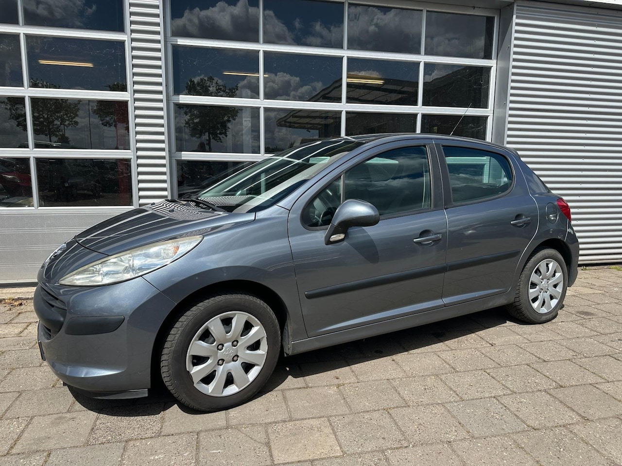 Peugeot 207 - 1.4 VTi Look - Airco - Cruise Control - AutoWereld.nl