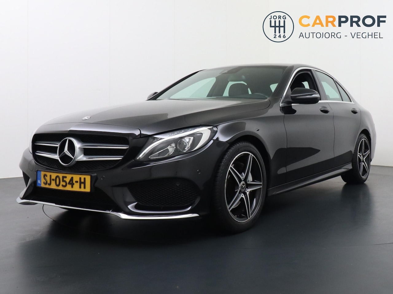 Mercedes-Benz C-klasse - 180 Sport Edition AMG Styling Leder Burmester Camera Stoelverwarming Automaat - AutoWereld.nl