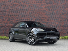Porsche Cayenne Coupé - 3.0 E-Hybrid *4wielsturing*Pano*Trekhaak*Sport Chrono