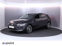 Volkswagen Golf - 1.5 TSI Style 130 pk | Navigatie | Parkeersensoren | Adaptieve cruise control | LED koplam