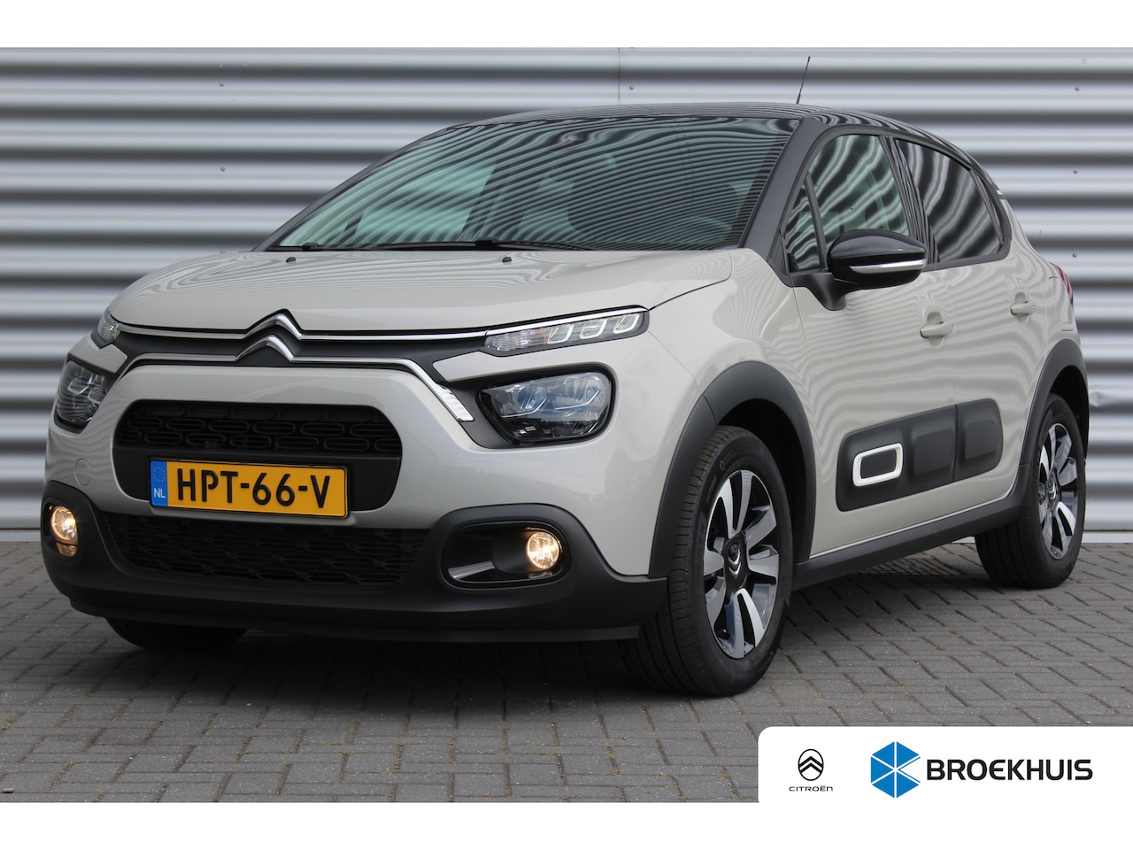 Citroën C3 - Citroën 1.2 PURETECH 83PK 5-DRS SHINE / NAVI / CLIMA / LED / PDC / 16" LMV / CAMERA / KEYL - AutoWereld.nl