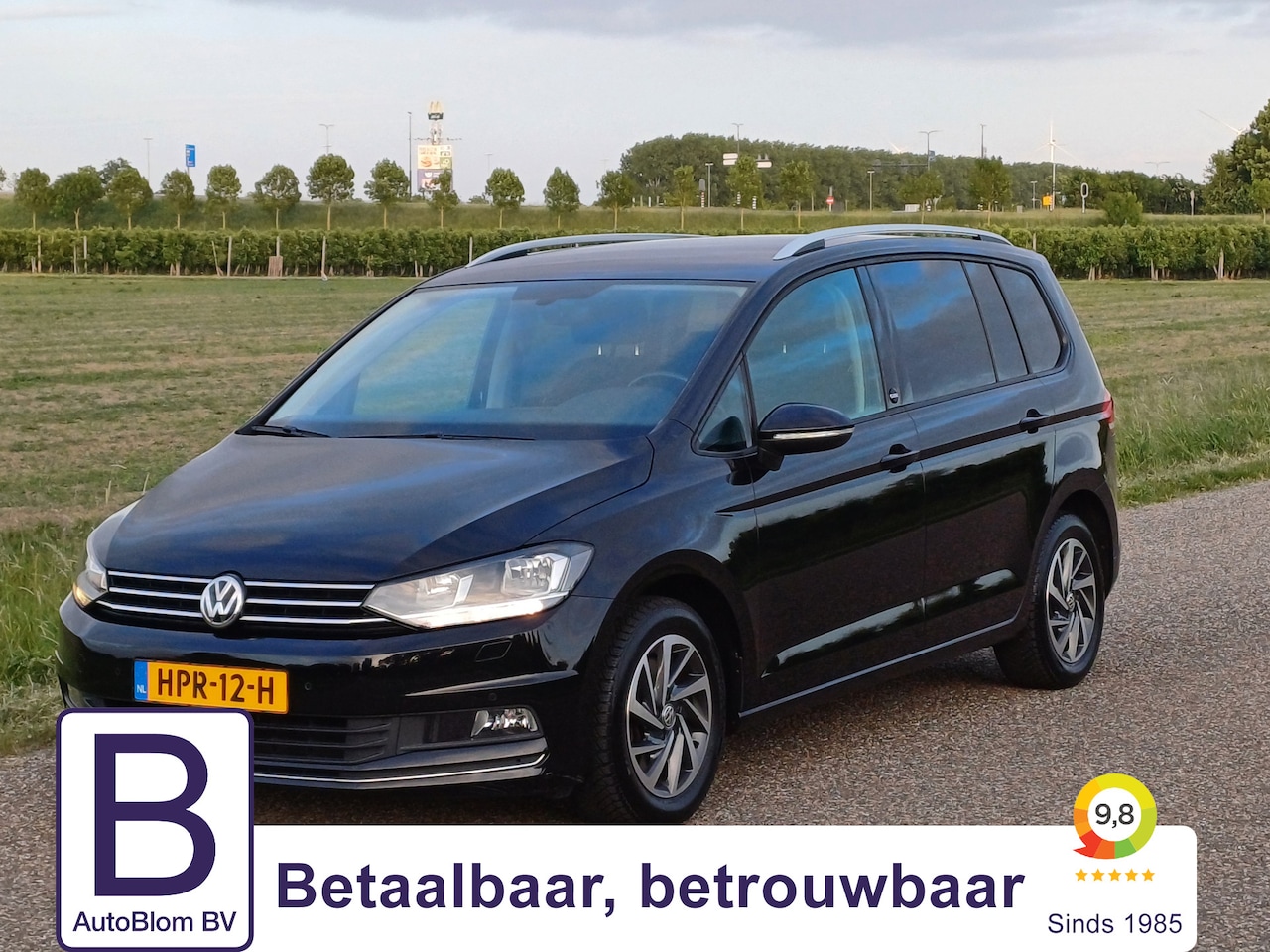 Volkswagen Touran - 1.2 TSI Highline-Sound 7pers. /Clima v+a/Navi/Cruise/Carplay/16"/ - AutoWereld.nl