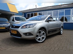 Ford Focus - Cabriolet 2.0-16V "Titanium" Leder - Cruise - Trekhaak 146 Pk