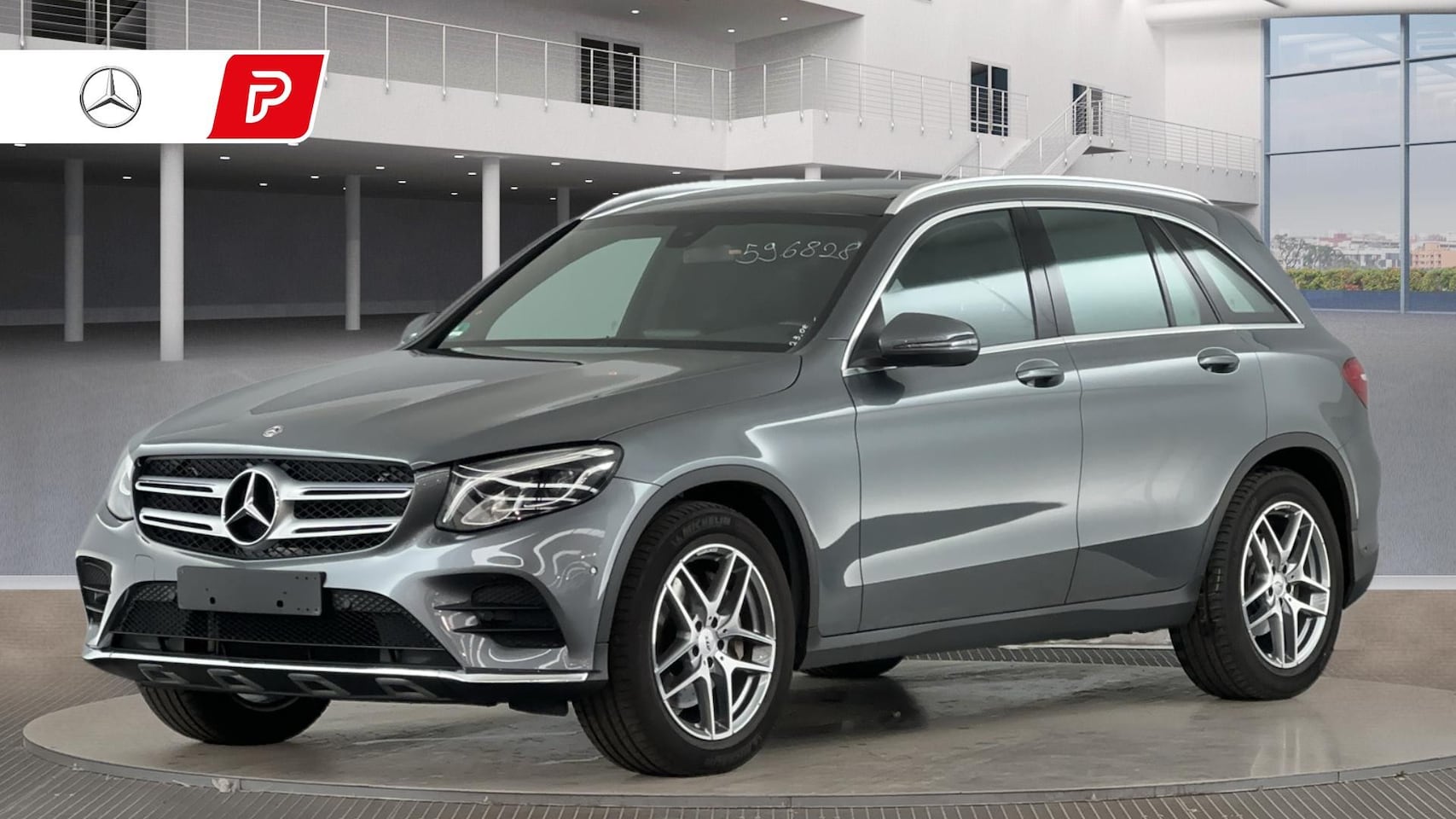 Mercedes-Benz GLC-klasse - 250 4M AMG automaat / Panoramaschuifdak , elektrische trekhaak - AutoWereld.nl