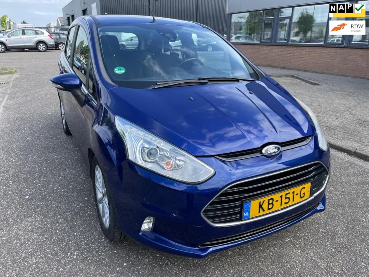 Ford B-Max - 1.0 EcoBoost Titanium. Niuwe Dist.Set. Grotebeurt. Afleveren met Nieuwe APK. - AutoWereld.nl