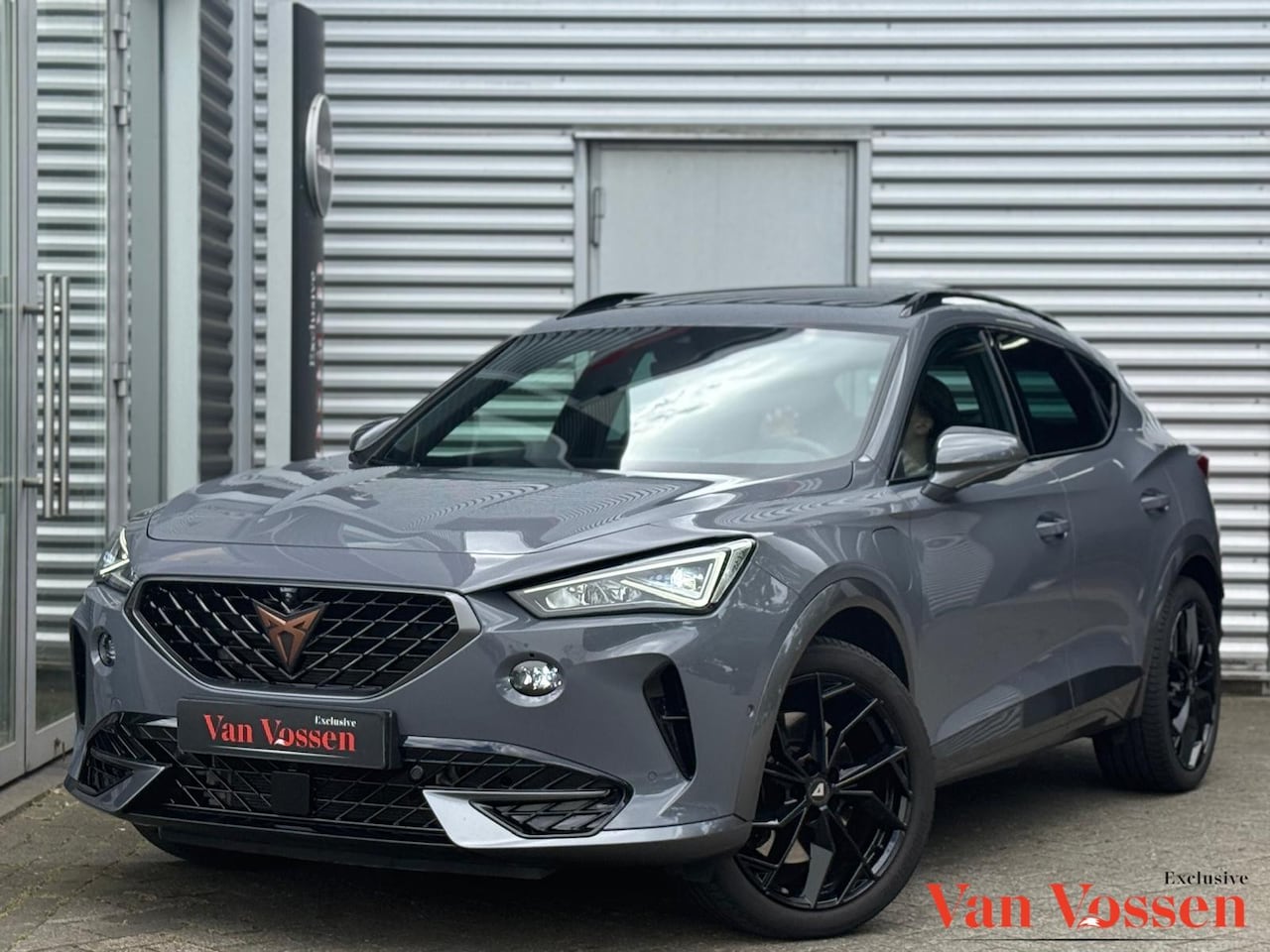 CUPRA Formentor - 1.4 e-Hybrid VZ Copper Edition|Pano|Trekhaak|Memory|360 Camera|Sfeer|Carplay|245PK - AutoWereld.nl