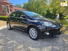 Ford Focus - 1.0 EcoBoost Lease Titanium 5-deurs AIRCO/cruise