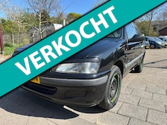 Peugeot 106 - 1.1 Trekhaak, nap , trekhaak