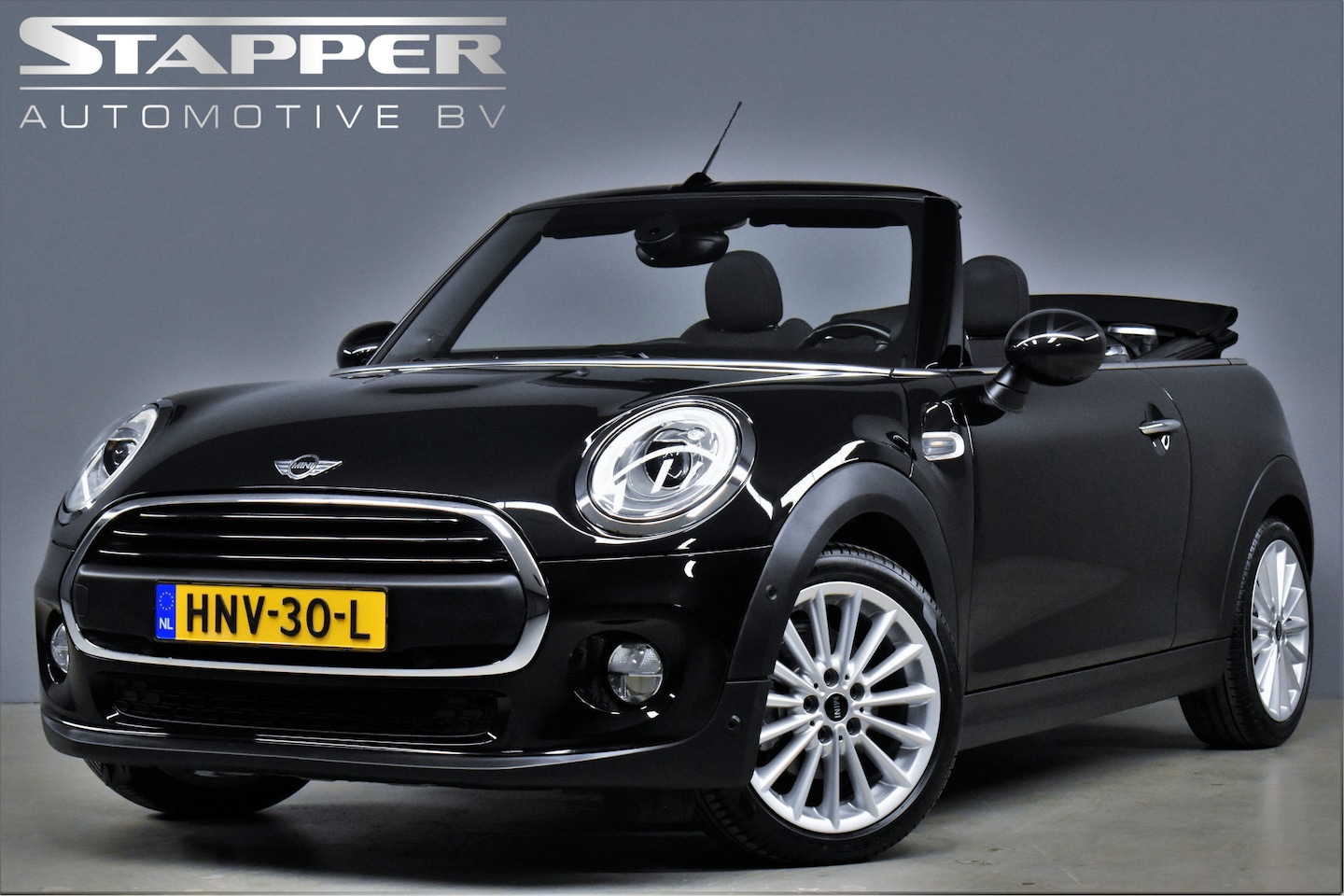 MINI Cabrio - Mini 1.5 Cooper 136pk Pepper Serious Business H.Kardon/Navi/Led/Sportstoelen/H.Leer/Stoelv - AutoWereld.nl