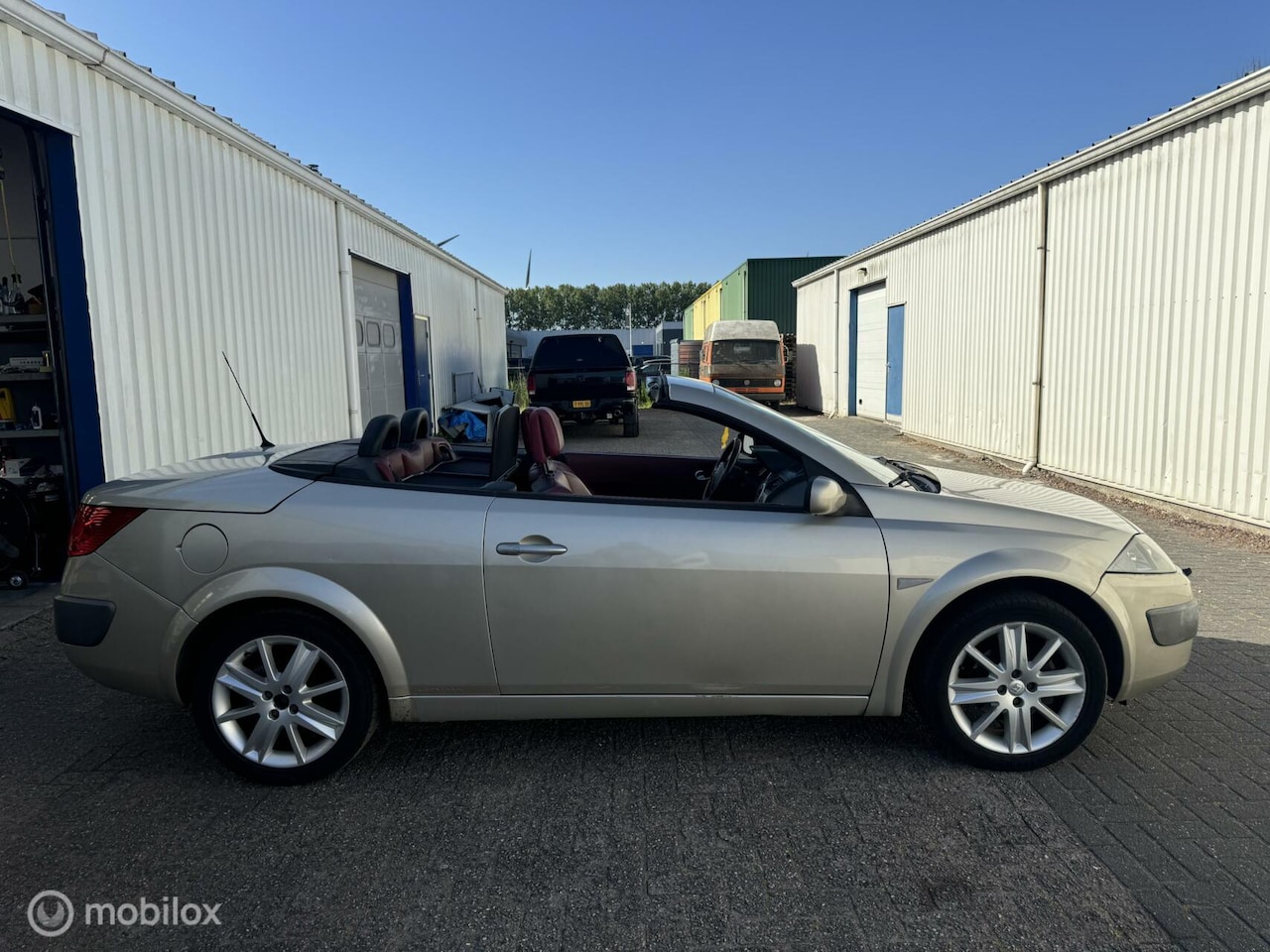 Renault Mégane coupé cabriolet - 2.0-16V Privilège Luxe 2.0-16V Privilège Luxe - AutoWereld.nl
