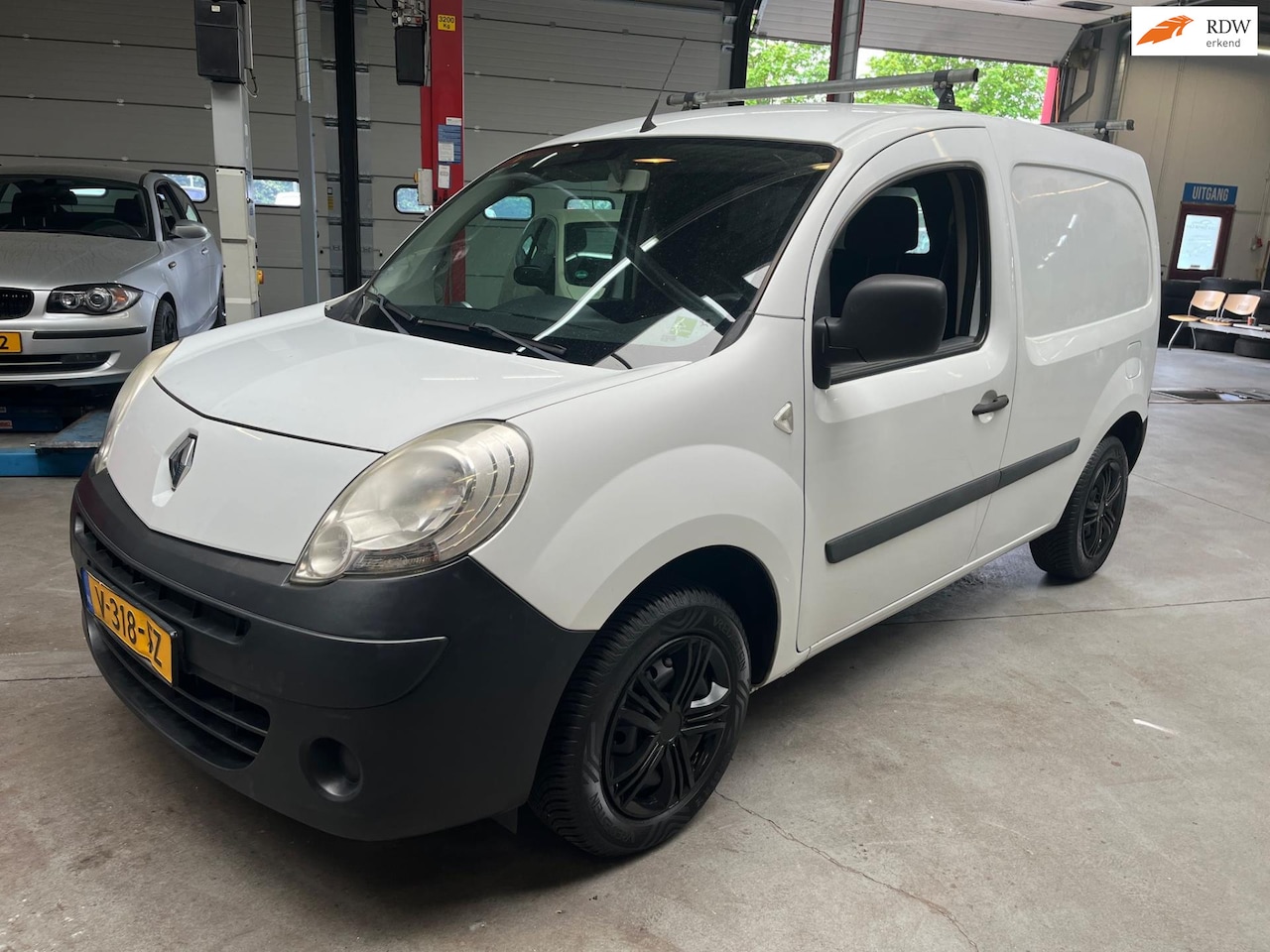 Renault Kangoo Express - 1.5 dCi 90 Pk Airco - AutoWereld.nl