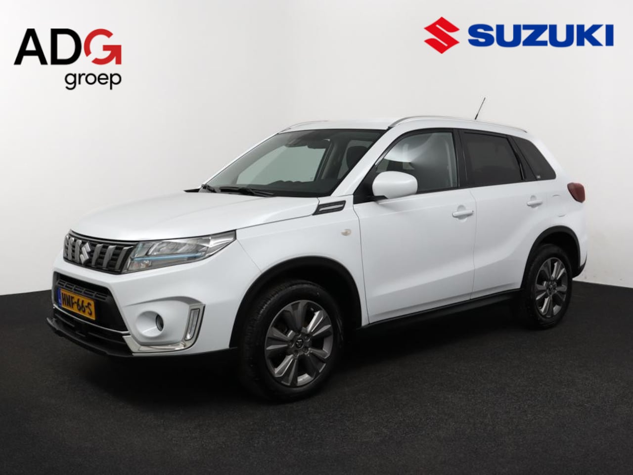 Suzuki Vitara - 1.4 Boosterjet Select Smart Hybrid | Climate control | Cruise control | Camera | Stoelverw - AutoWereld.nl