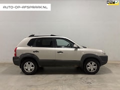 Hyundai Tucson - 2.0i Style Clima Trekhaak APK NAP