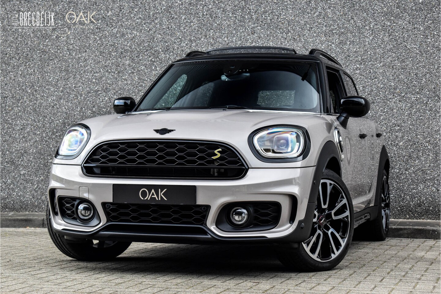 MINI Countryman - Cooper SE Hybrid ALL4 Aut. | JCW-Trim | Navi | Panorama | Alcantara | Head-Up | Camera | 1 - AutoWereld.nl