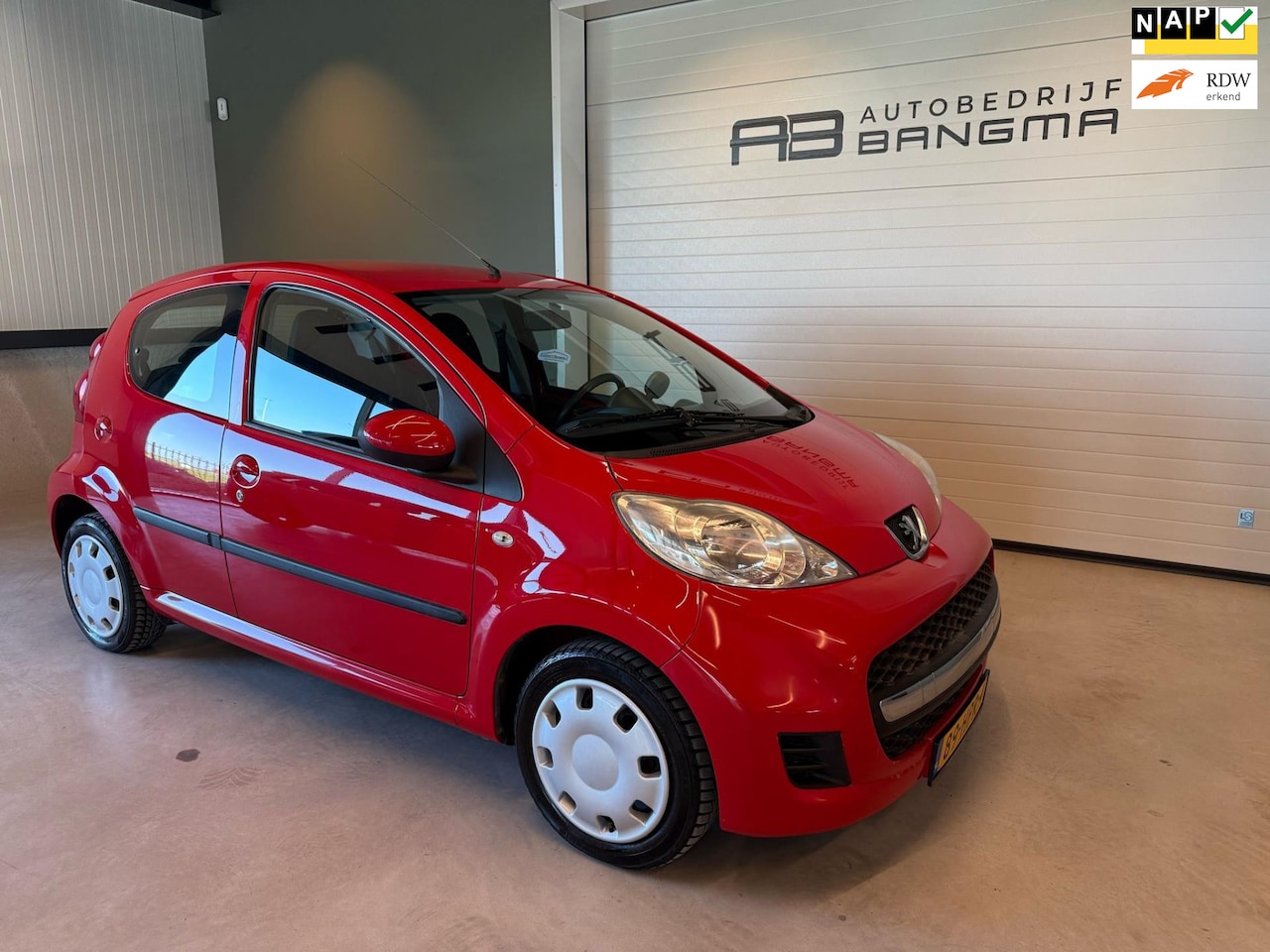 Peugeot 107 - 1.0-12V 5-DEURS SUBLIME-uitv/AIRCO/ISOFIX/AUX/2e EIGENAAR EN GEHEEL DEALER ONDERHOUDEN/NAP - AutoWereld.nl