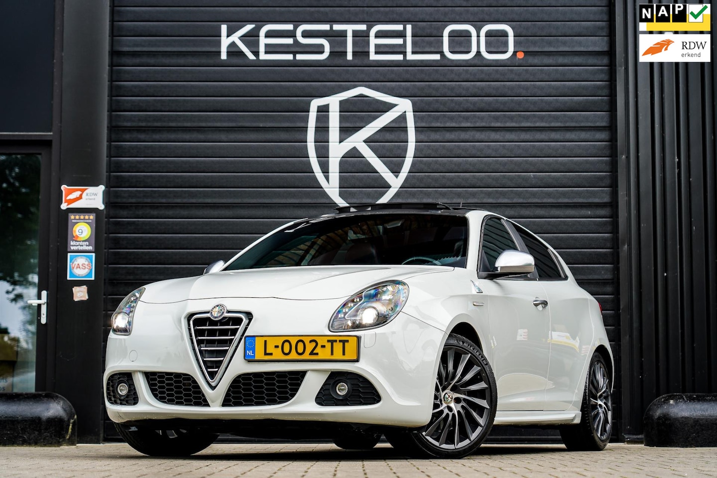 Alfa Romeo Giulietta - 1.7 TBi Quadrifoglio Verde PANO/BLUE&ME/STOELVERWARMING/LEDER/DNA/BIXENON/BOSE/NWE DISTRIB - AutoWereld.nl