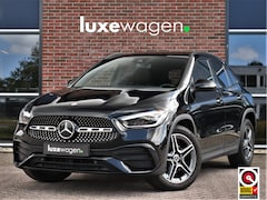 Mercedes-Benz GLA-Klasse - 250 e AMG Pano Night Camera m-LED