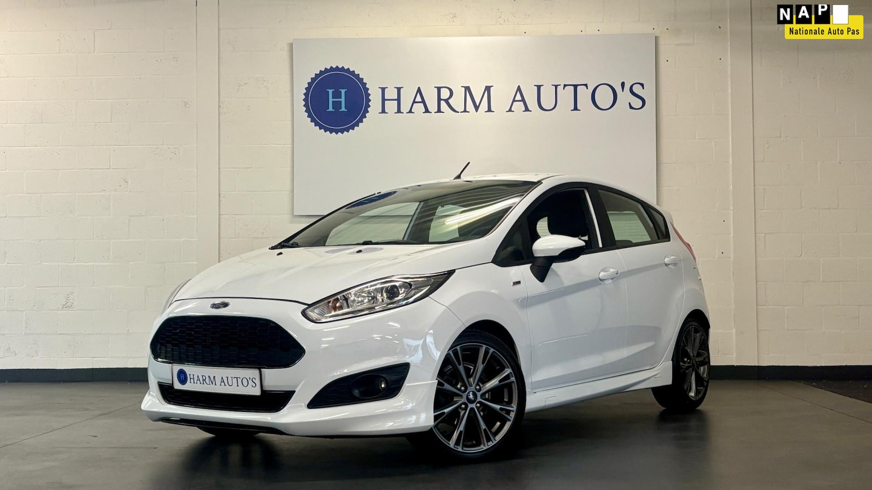 Ford Fiesta - 1.0 EcoBoost ST Line 101pk Clima / PDC / LED / '17' - AutoWereld.nl